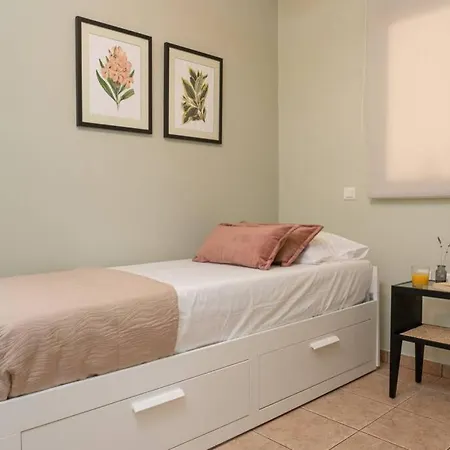 Appartement & Elegant With Private Garden *