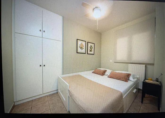 & Elegant With Private Garden Appartement *
